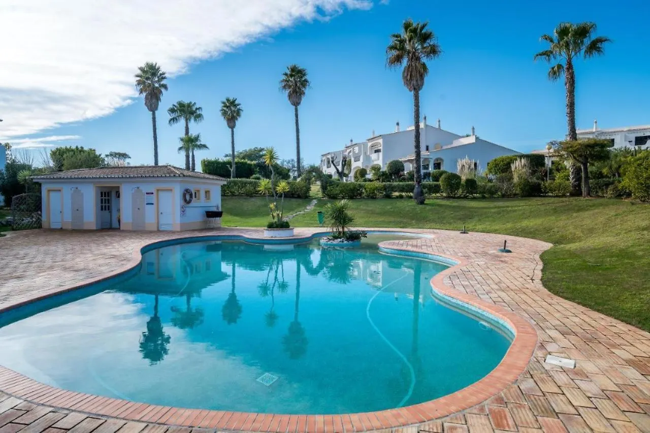 Luxury Modern T2 Ocean View - Free Parking - Pool Apartment Alvor 0*,  Portugal
