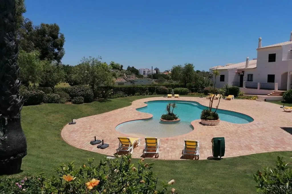 Luxury Modern T2 Ocean View - Free Parking - Pool Lägenhet Alvor